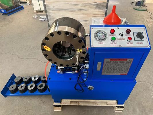 좋은 가격 최대 오프닝 114mm 차원 730*480*740 Mm를 가진 245Kg DX68 호스 주름을 잡는 기계 온라인으로