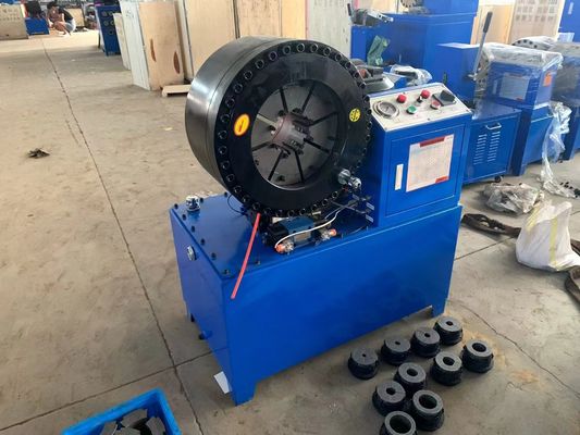 220V/380V/415V 50/60Hz 수압 3 인치 호스 크림프 머신 800톤 크림프 힘 850*530*940mm