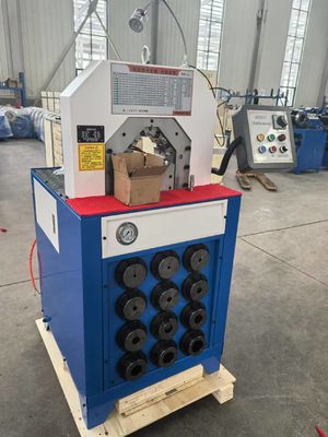 2 인치 버튼 제어 시스템 5.5kw/7.5kw 300 pcs/H 빠른 변경 폼 도구와 함께 수압 Hose Crimping 머신