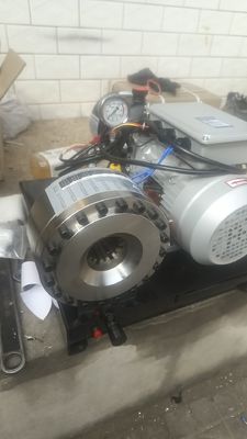 좋은 가격 220V 3 마력 2.2KW 모터와 1 년 보증과 함께 수압 Hose Crimping 머신 온라인으로