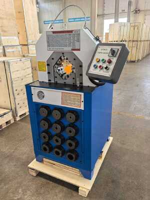 좋은 가격 3인치 수압 Hose Crimping Machine with 15 Dies Button Control System and Fast Change Moulds 3인치 수압 Hose Crimping Machine with 15 Dies Button Control System and Fast Change Moulds 온라인으로