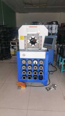 좋은 가격 고압 응용 분야용 2800KN 압착력의 3인치 15 다이 유압 호스 압착기 온라인으로