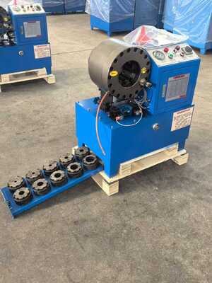 좋은 가격 2.5L/5L/10L 출력량 및 220v/240v/380v/415v 전압 옵션을 갖춘 이동식 유압 호스 압착기 온라인으로