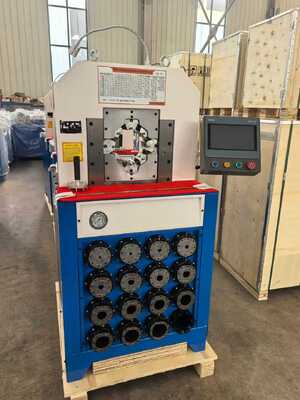 좋은 가격 3 인치 PLC 제어 시스템 6-76mm 크림 범위와 15 교환 가능한 다이와 함께 수압 Hose 크림 머신 온라인으로