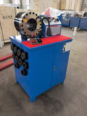 좋은 가격 2" 600T 31.5Mpa 고무 호스 압착 기계 더 높은 모델 파란색 버튼 제어 시스템 6-51mm 압착 범위와 10개의 교환 가능한 다이가 있는 220v/240v/380v/415v 전압 온라인으로